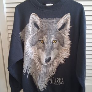 Tultex Alaska Wolf Graphic Men's Crewneck Vintage Sweater